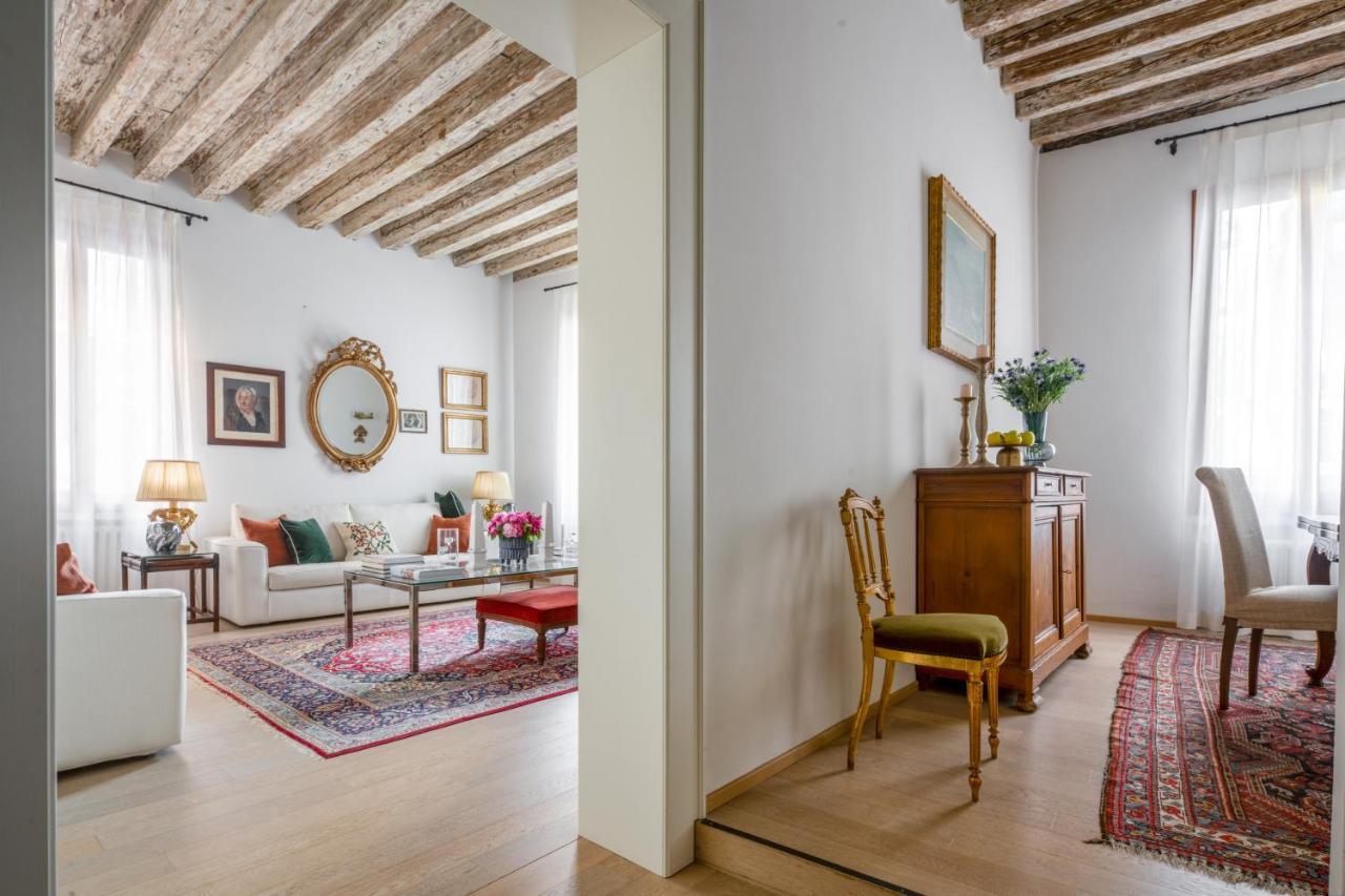 Miracoli Apartment With View On The Canal R&R Βενετία Εξωτερικό φωτογραφία