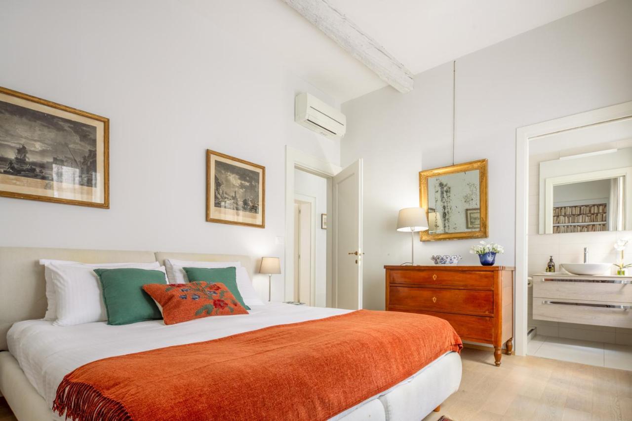 Miracoli Apartment With View On The Canal R&R Βενετία Εξωτερικό φωτογραφία