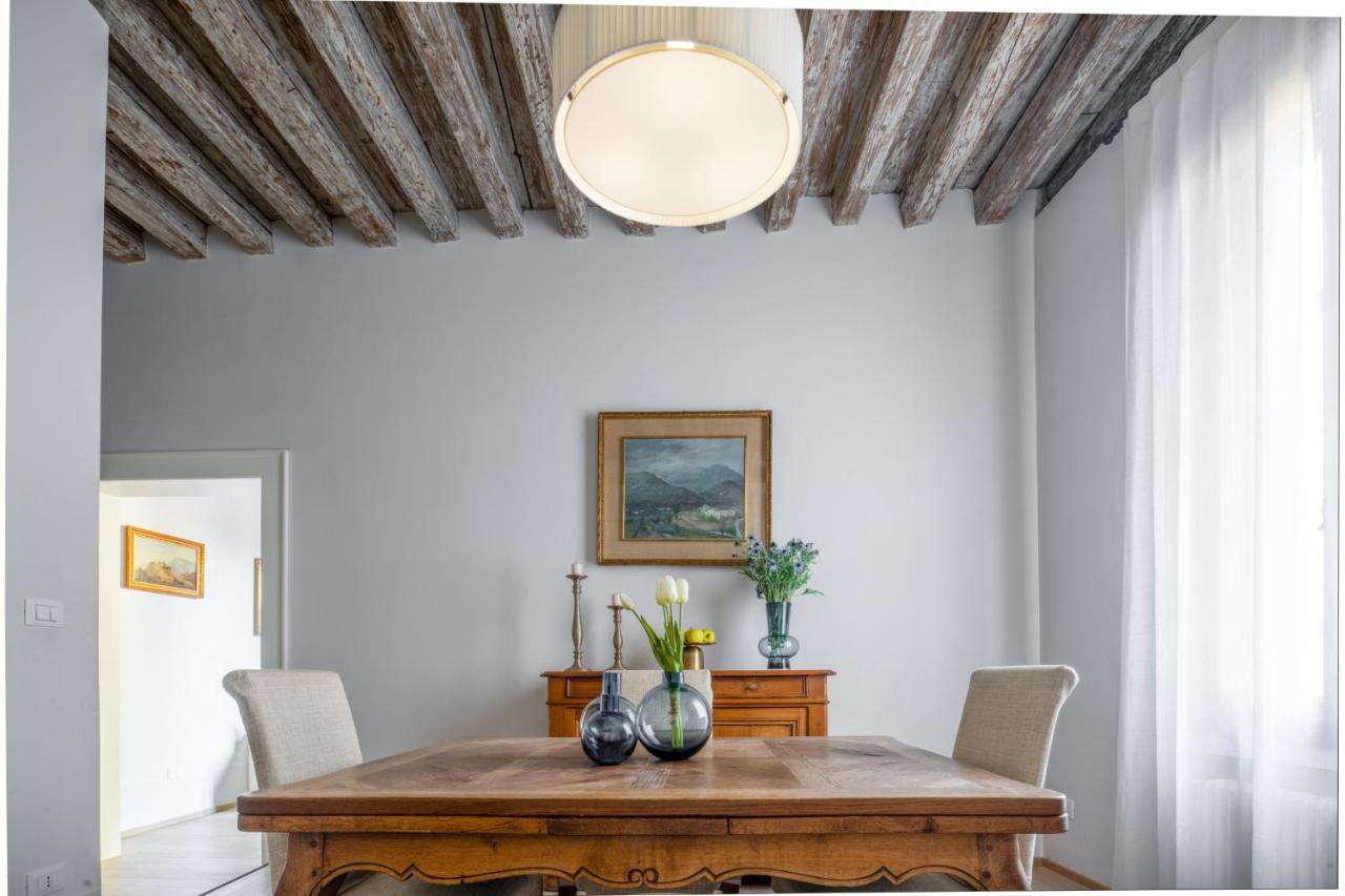 Miracoli Apartment With View On The Canal R&R Βενετία Εξωτερικό φωτογραφία